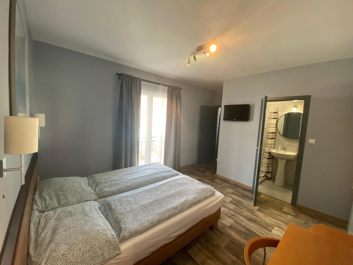 Kalcit Tourist Motel Белапатфалва Екстериор снимка